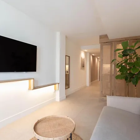 Appartement Reina Victoria Velazquez