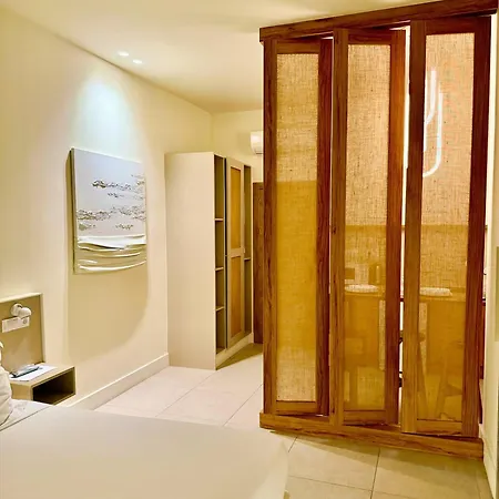 Reina Victoria Velazquez Apartment Alicante