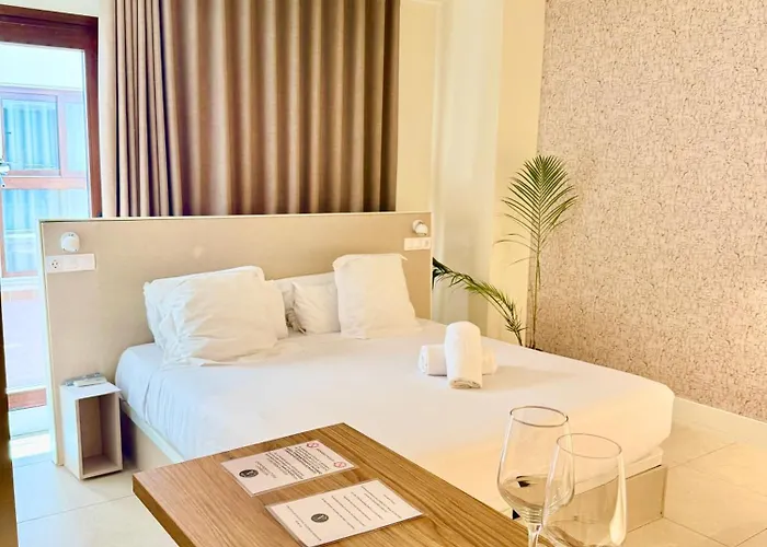 Reina Victoria Velazquez Apartmán Alicante